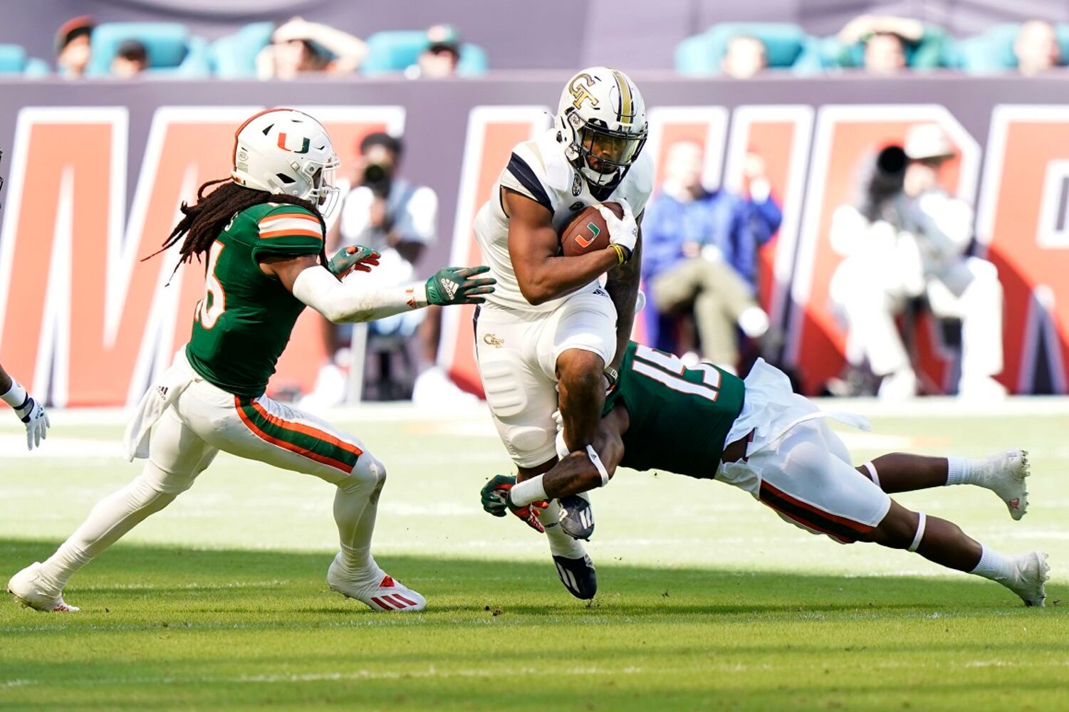 Malik Curtis, Azende Rey, Avantae Williams