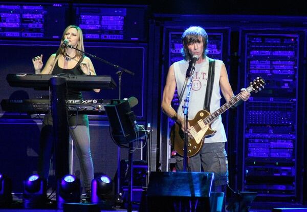  Boston's head maestro Tom Scholz with Beth Cohen on keyboards. Photo: Melissa Ruggieri/AJC