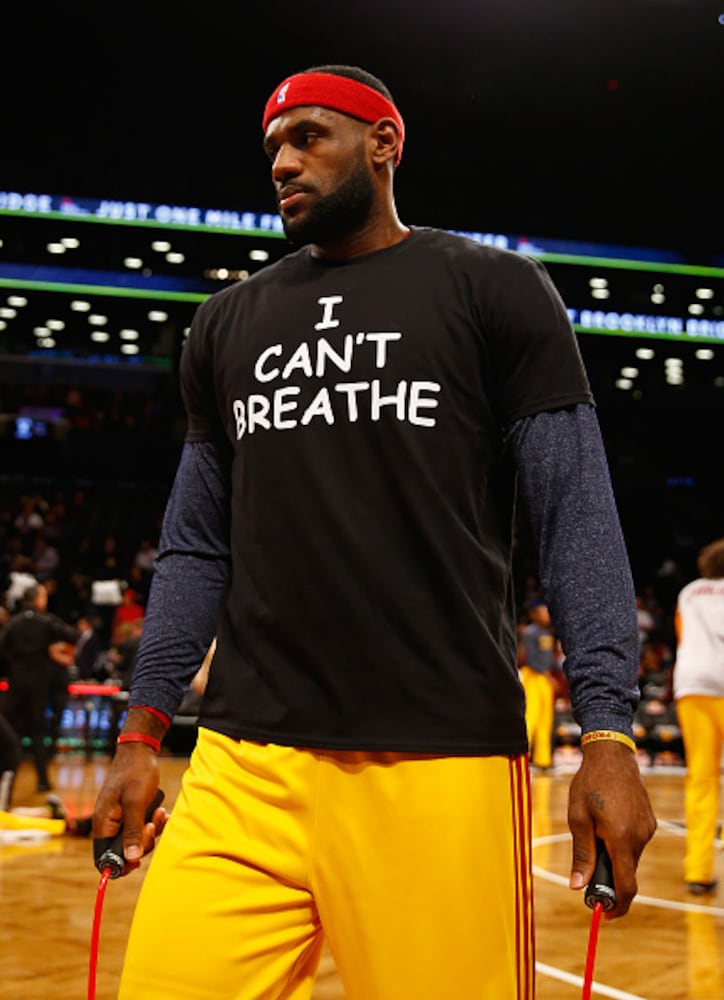 LeBron James wears 'I can't breathe' t-shirt