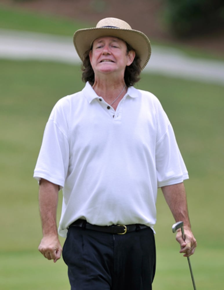 Widespread Panic singer the 'Pigpen of golf'