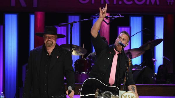 The public memorial service for Troy Gentry of country duo Montgomery Gentry will be live streamed for by the Grand Ole Opry Sept. 14.