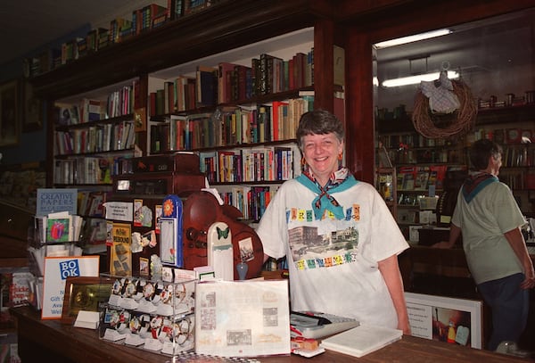 Dorothy Pittman, owner of Horton's Books & Gifts, back in 2000. Photo: Rheta Grimsley Johnson / AJC