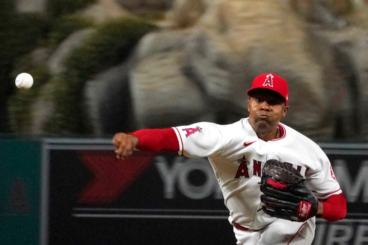 Raisel Iglesias for AJC