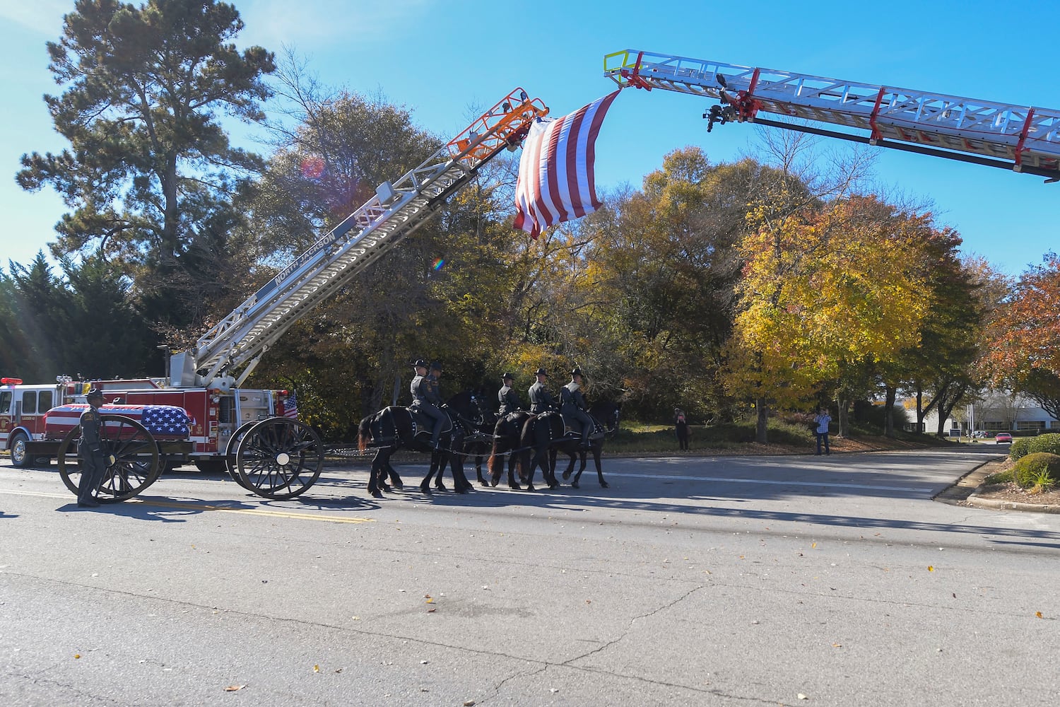 111621 DEPUTY FUNERAL