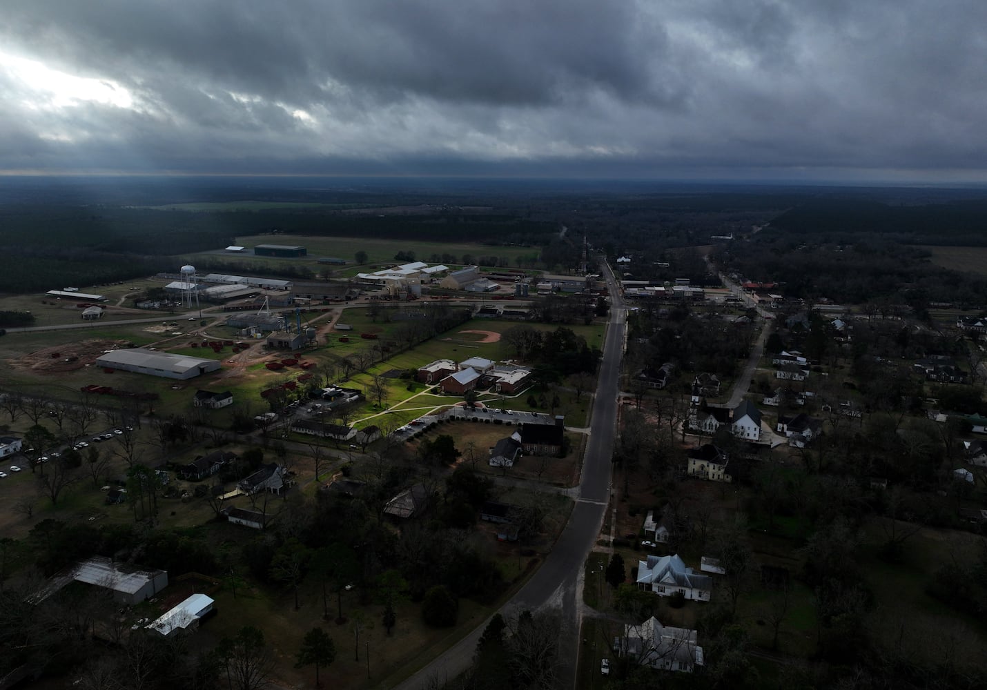 Carter in Plains - Wednesday