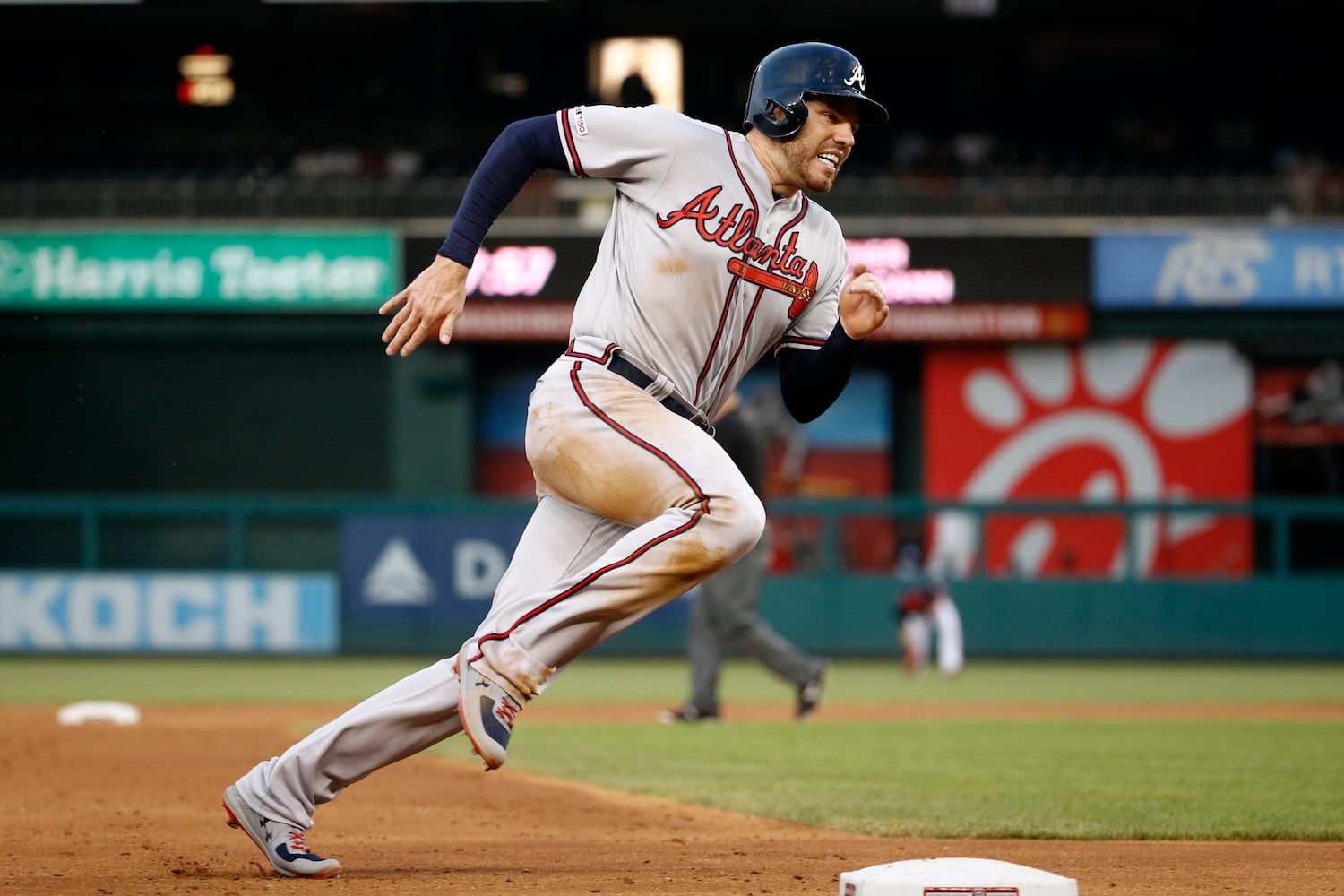 Photos: Braves are hammering the Nationals