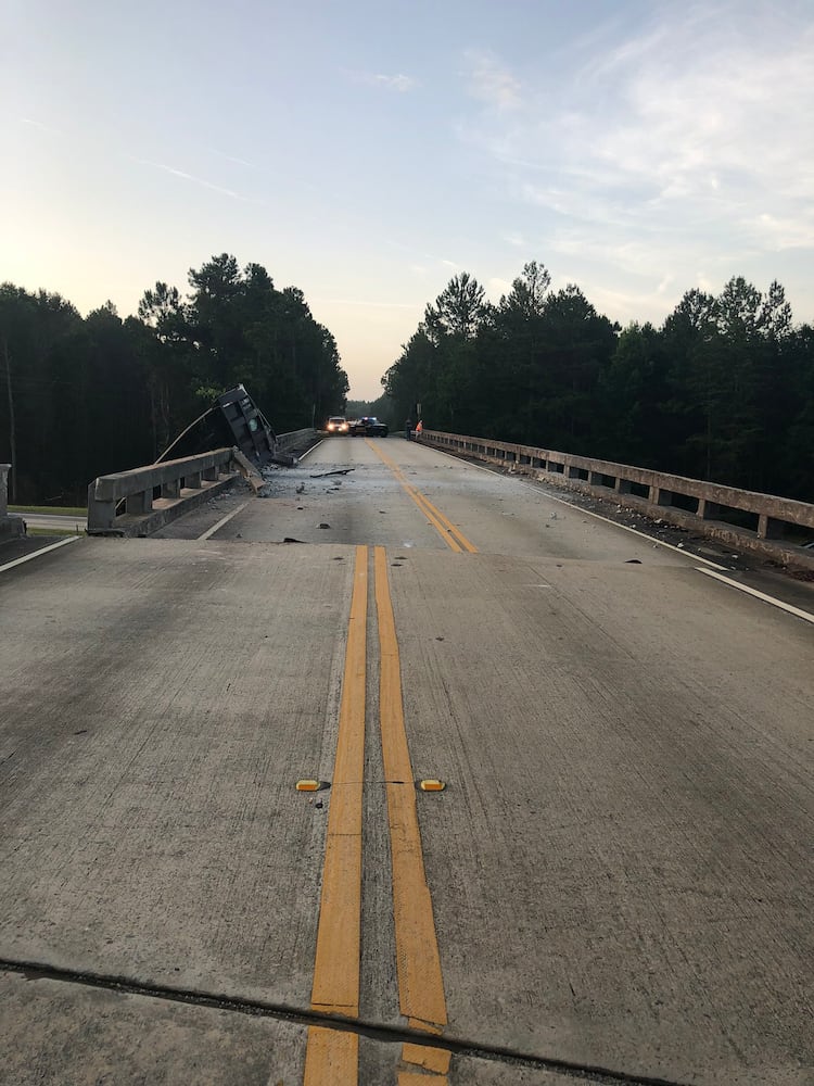 I-16 closed by bridge damage in Georgia