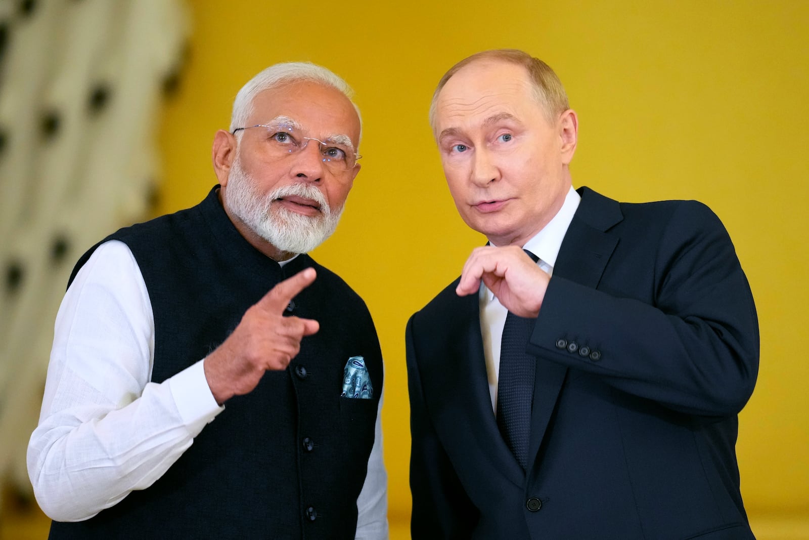 FILE - Russian President Vladimir Putin, right, and Indian Prime Minister Narendra Modi meet at a ceremony in the Kremlin in Moscow, Russia, on July 9, 2024. (AP Photo/Alexander Zemlianichenko, File)