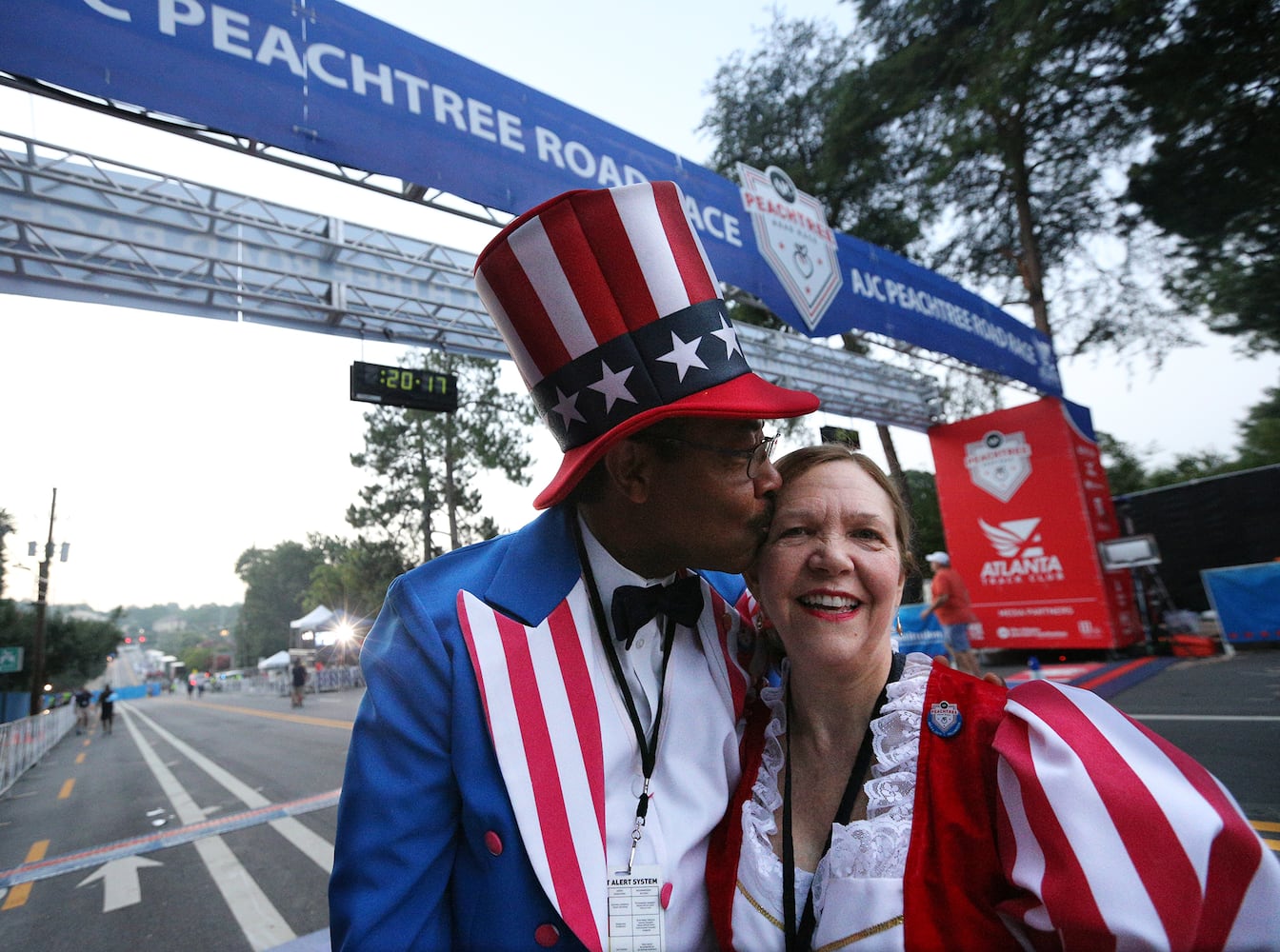 Photos: AJC Peachtree Road Race 2017