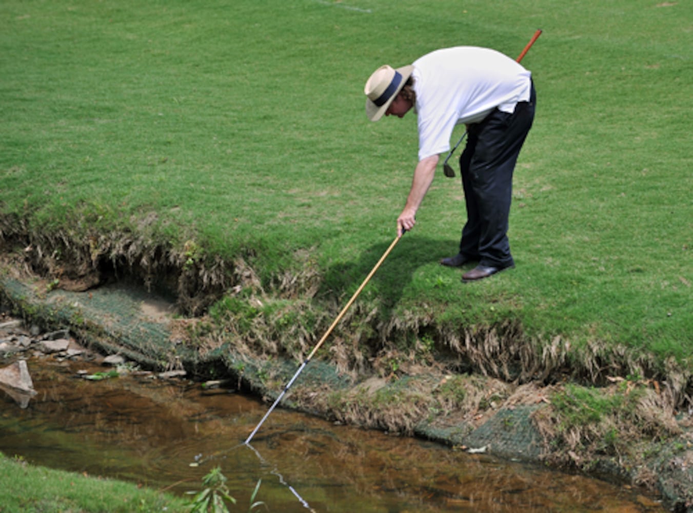 Widespread Panic singer the 'Pigpen of golf'