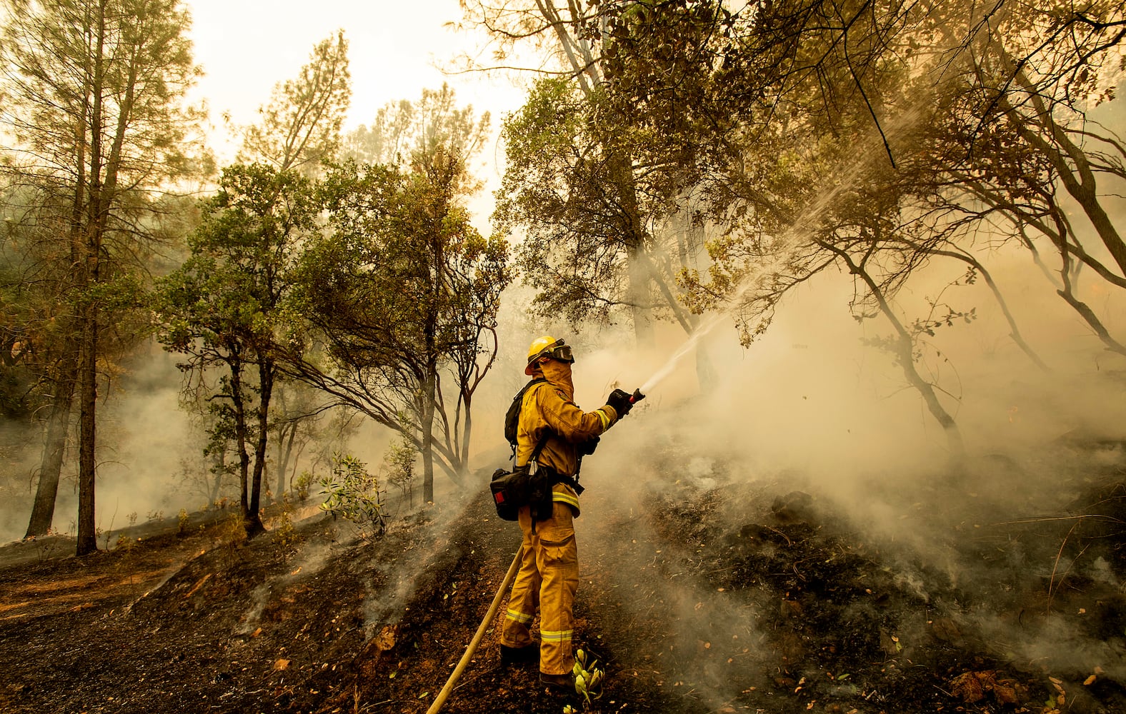 Carr Fire burns in Northern California