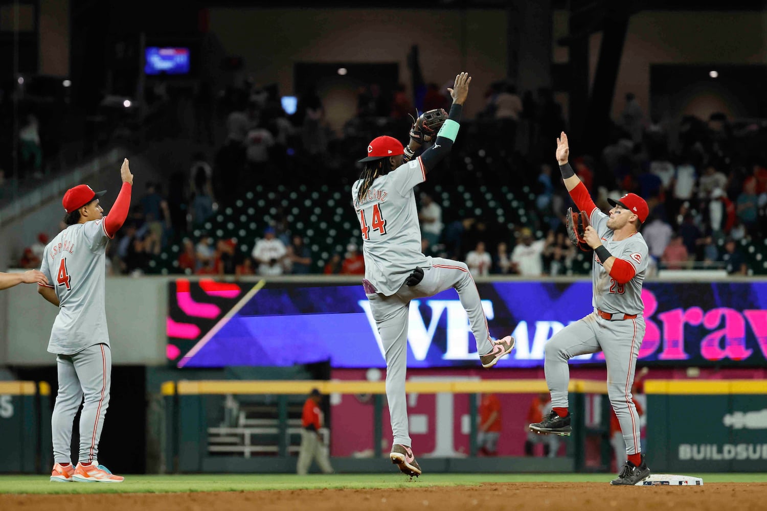 Atlanta Braves vs Cincinnati Reds