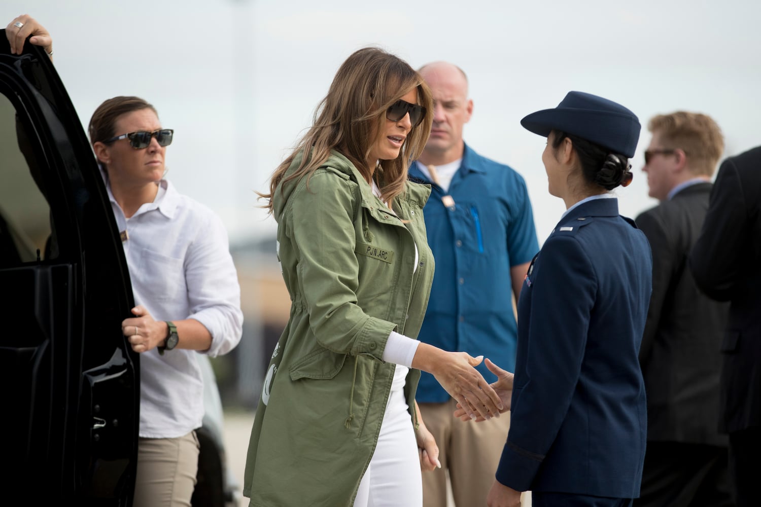 Melania Trump visits facilities for migrant children in Texas