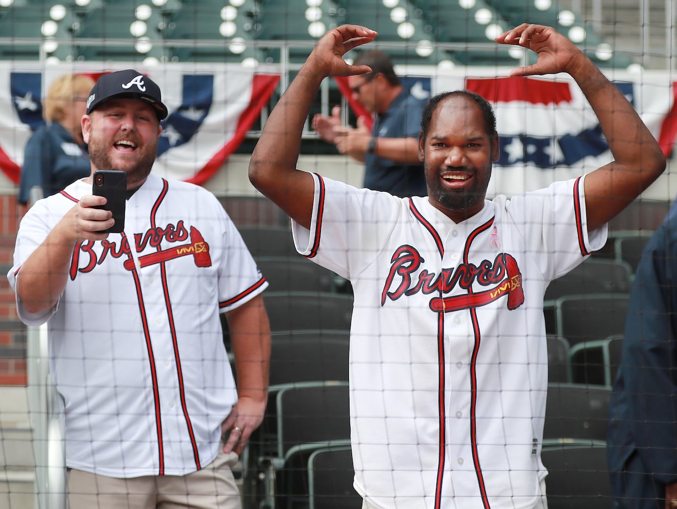 Photos: The scene at the Braves-Cardinals game