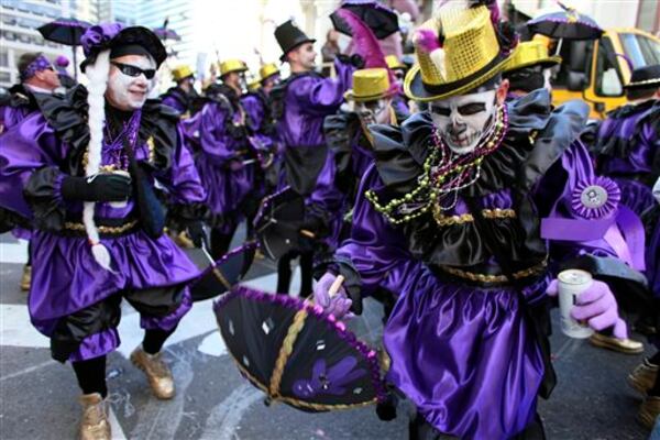 Members of the Pirates Wench Brigade dance during the 115th annual Mummers Parade in Philadelphia.