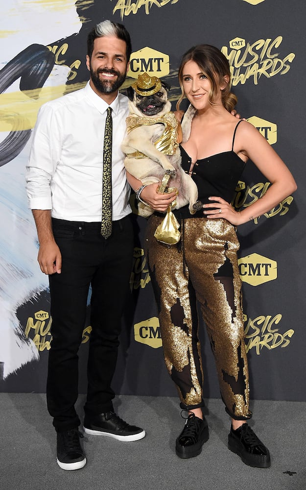 Photos: 2018 CMT Music Awards red carpet