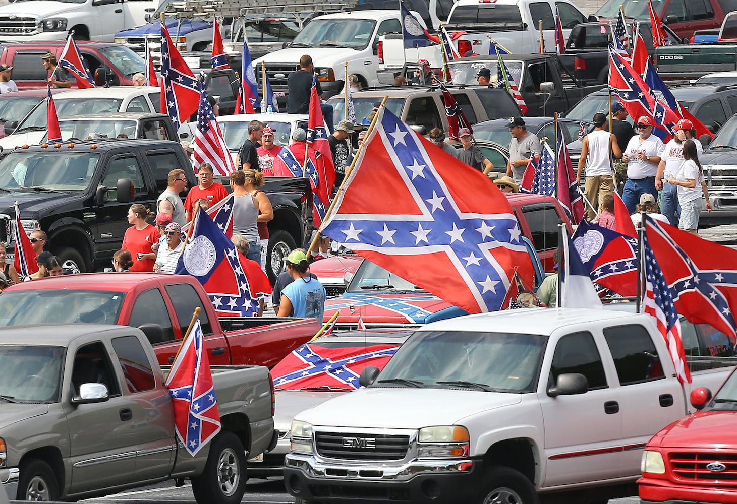 Confederate flag rally