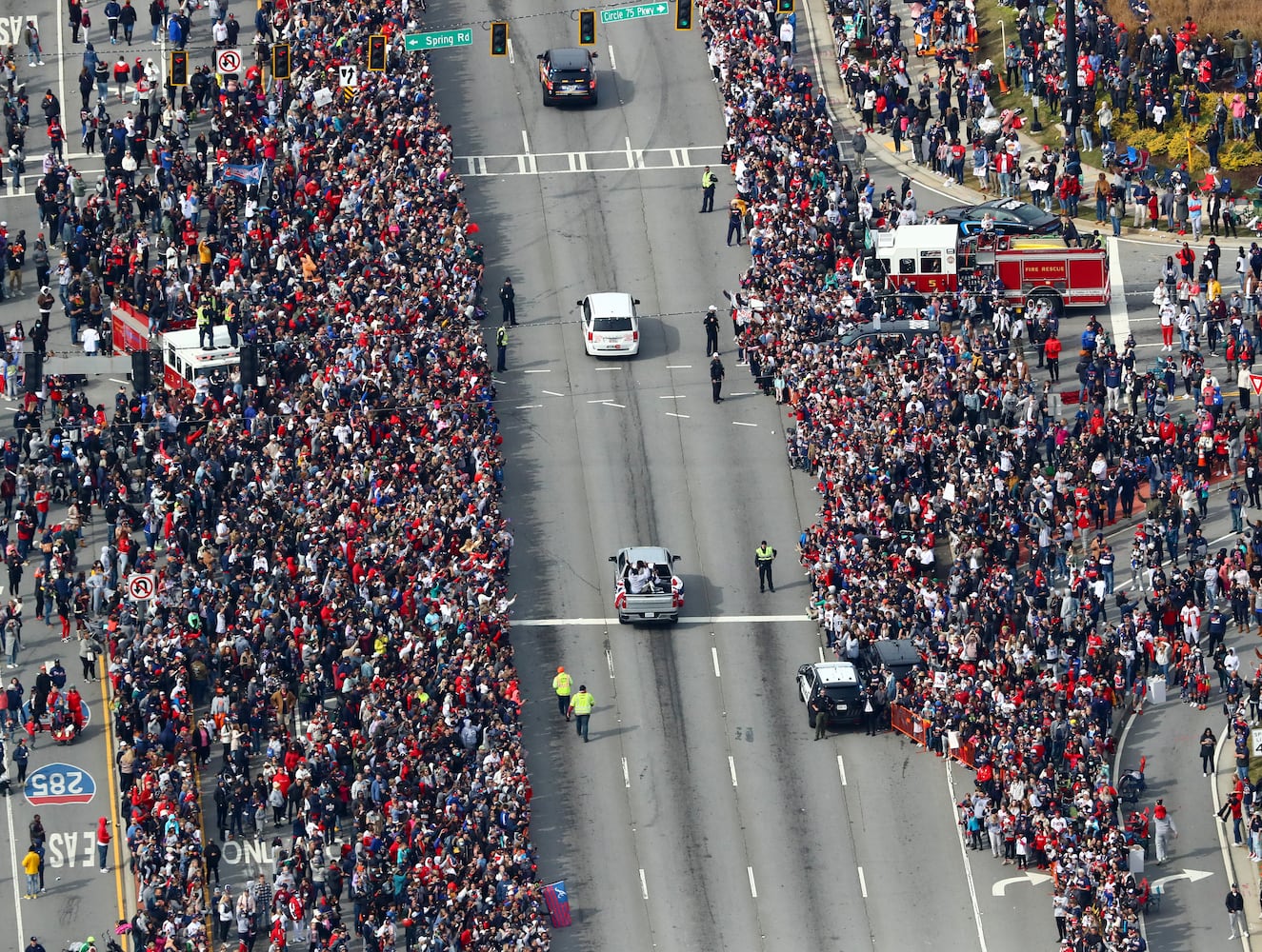 Braves baseball parade