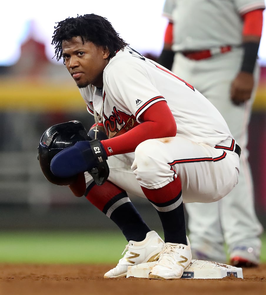 Photos: Braves fall to the Phillies