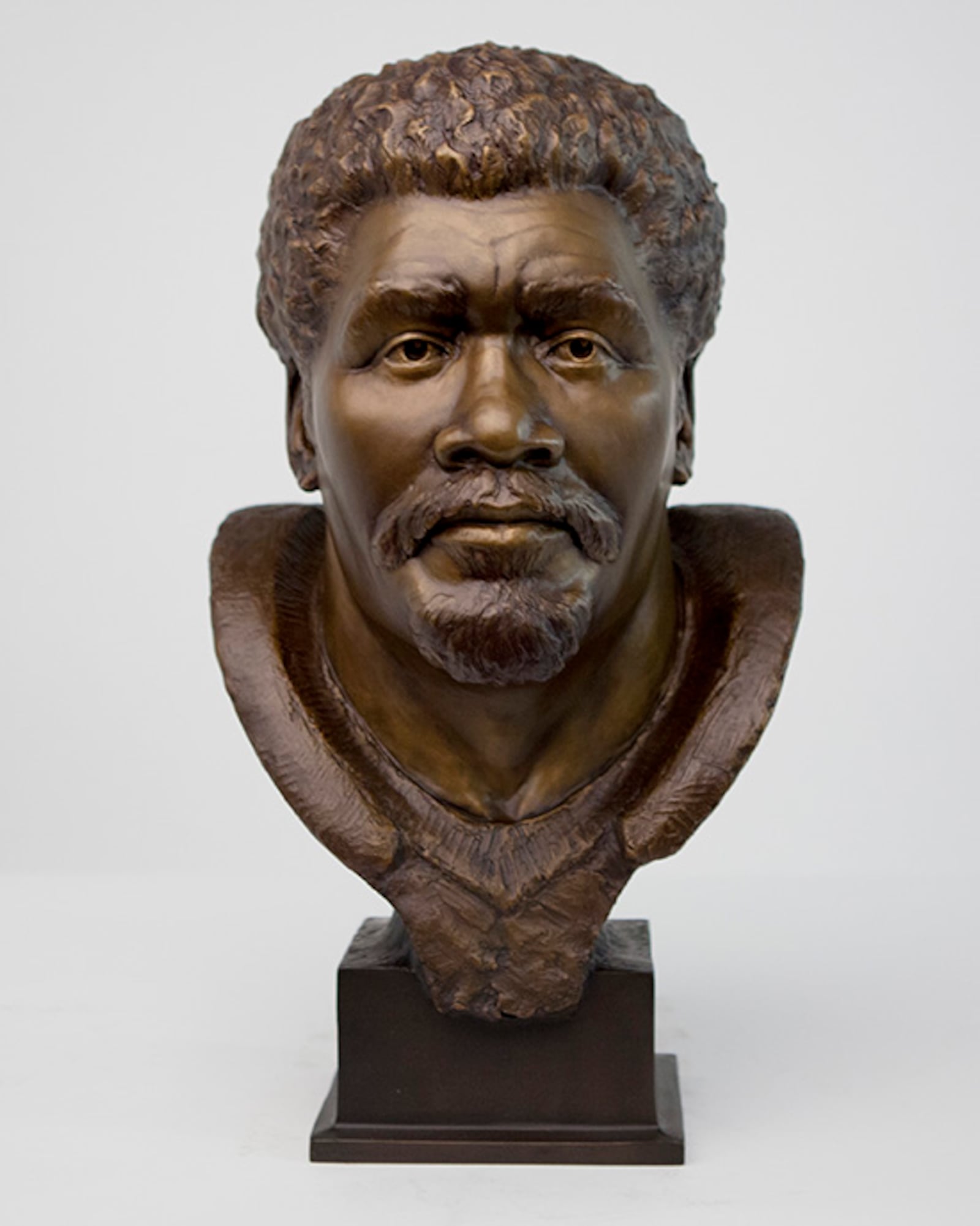 Claude Humphrey's Hall of Fame bust.