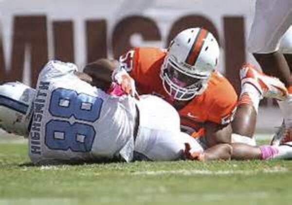 Denzel Perryman (Associated Press)