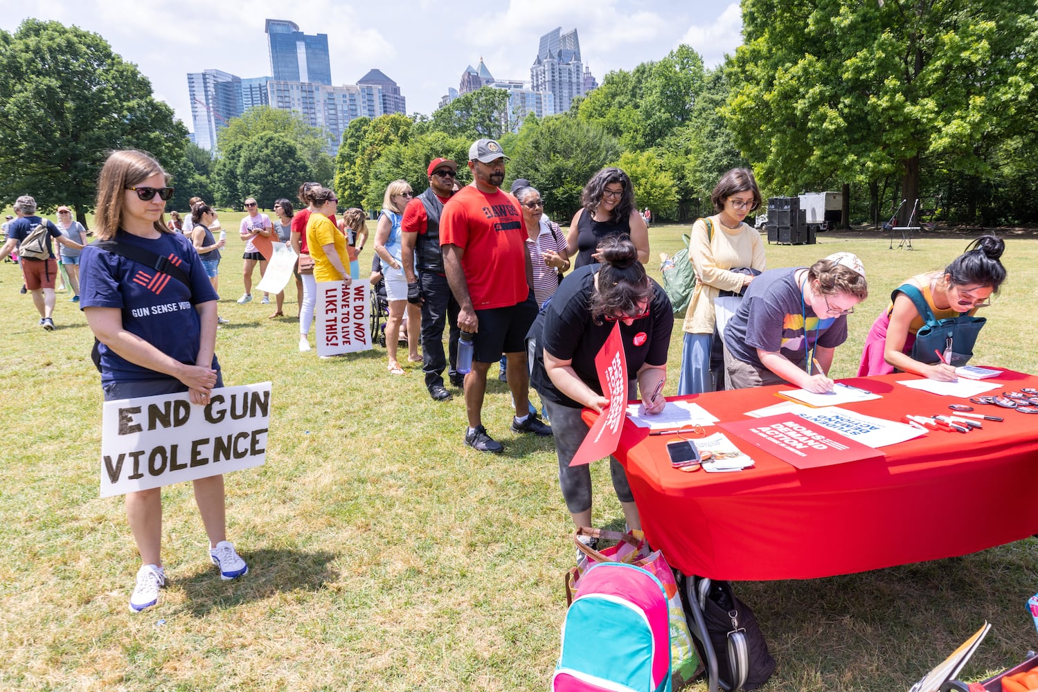 A RALLY ORGANIZED BY MOMS DEMAND ACTION