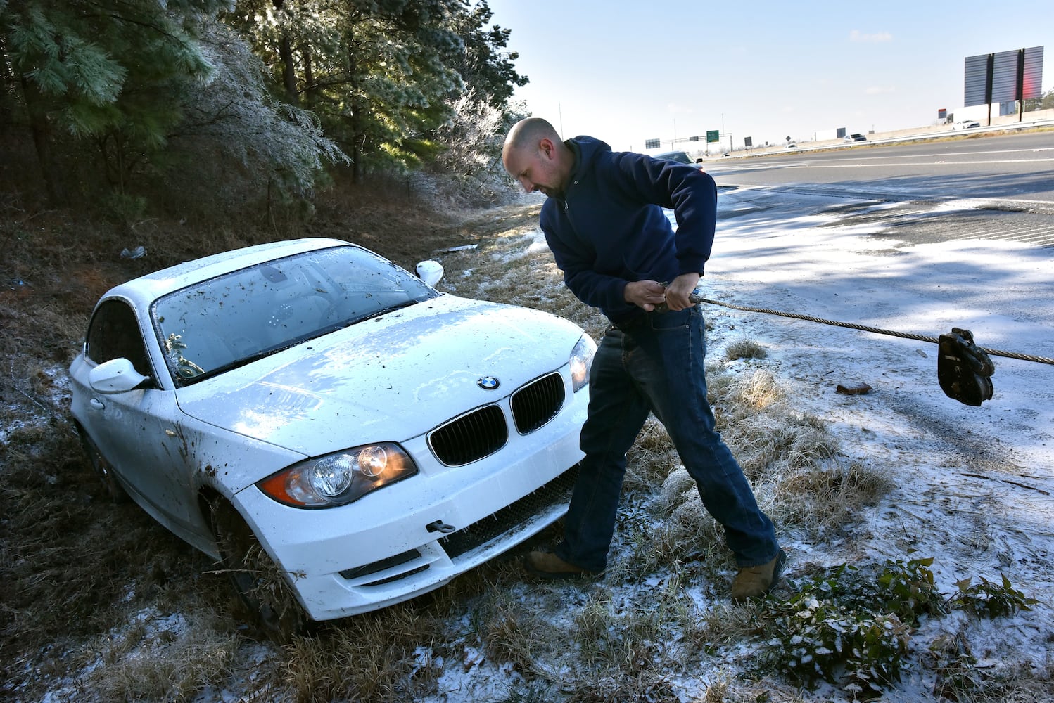 Snow and ice hit Atlanta