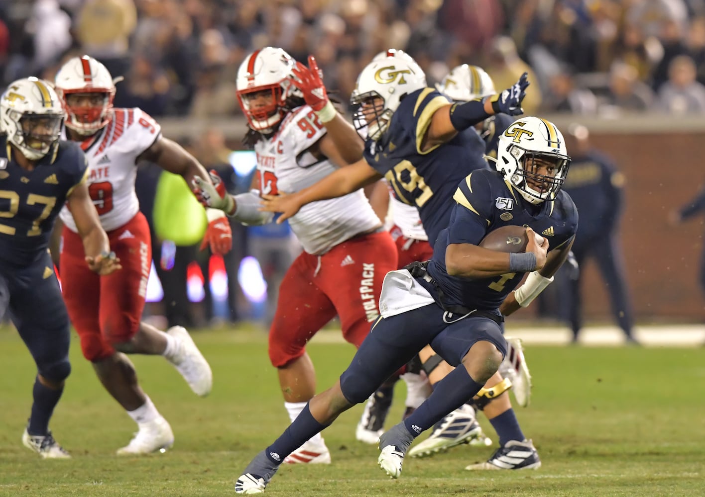 Photos: Jackets hold on, edge N.C. State