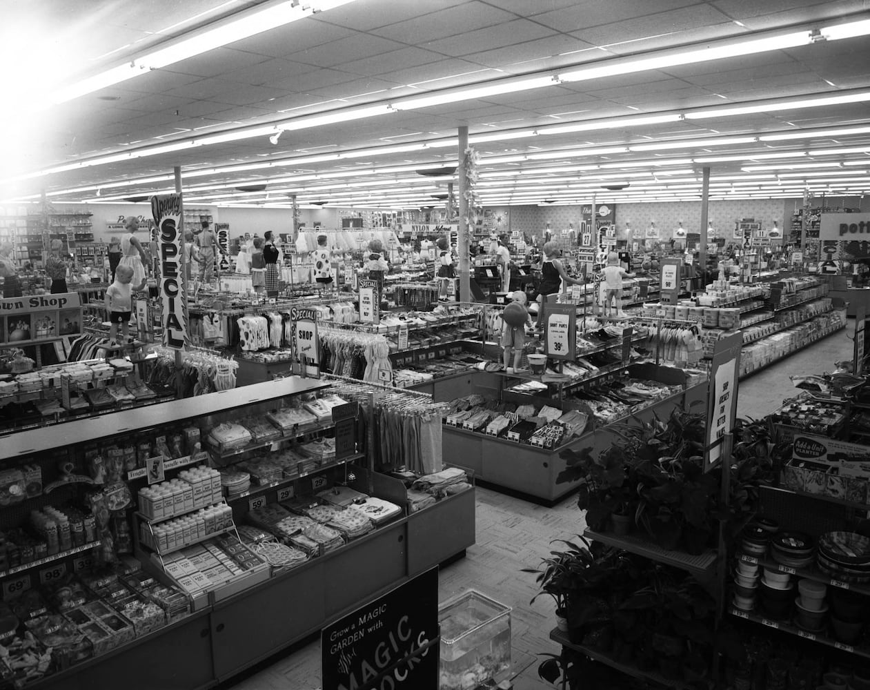 AJC Flashback Photos: K-mart and S.S. Kresge in Atlanta