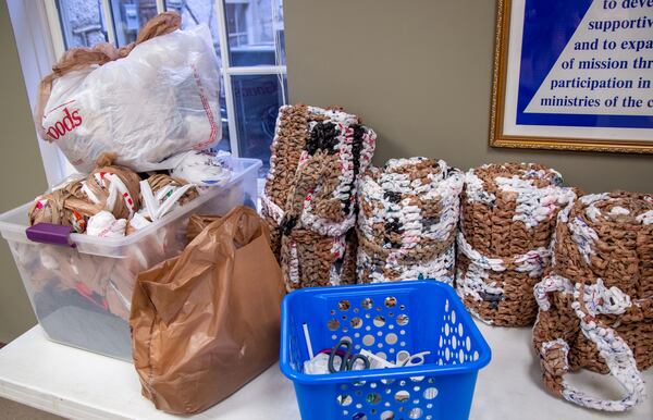 Bags2Blankets volunteers turn plastic bags into blankets at Tucker United Methodist Church. PHIL SKINNER FOR THE ATLANTA JOURNAL-CONSTITUTION.