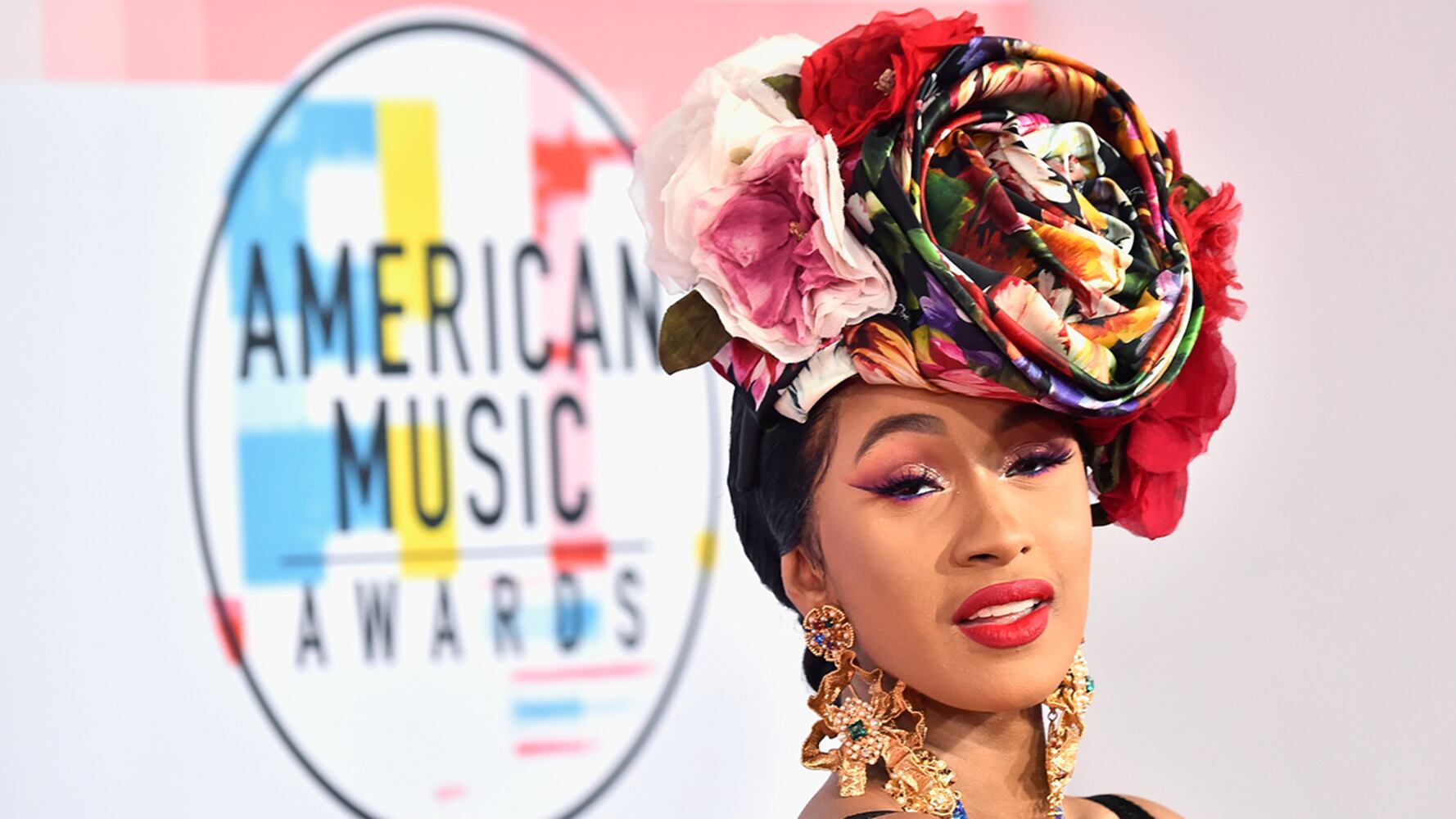 Photos: 2018 American Music Awards red carpet arrivals