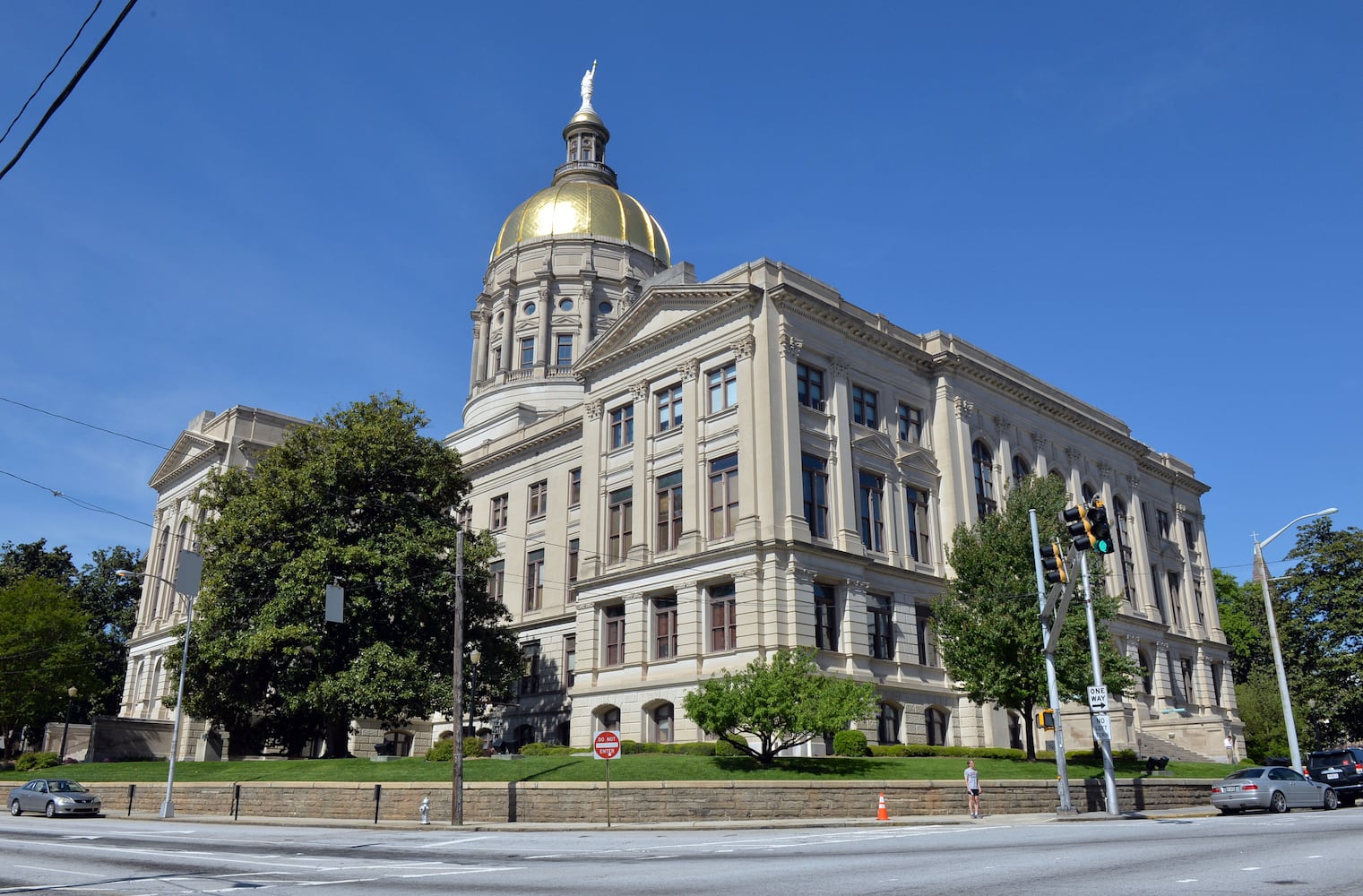 The Georgia Capitol through the years