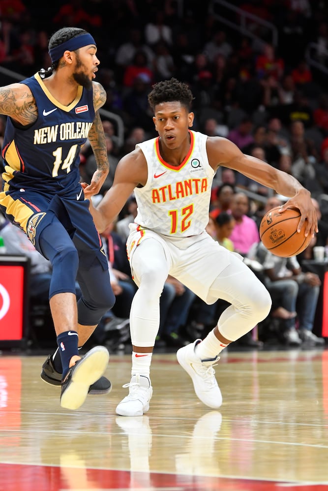 Photos: Hawks host Pelicans in preseason opener