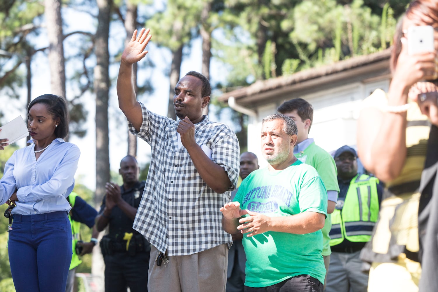 Photos: DeKalb begins tearing down squalid Brannon Hill Condominiums