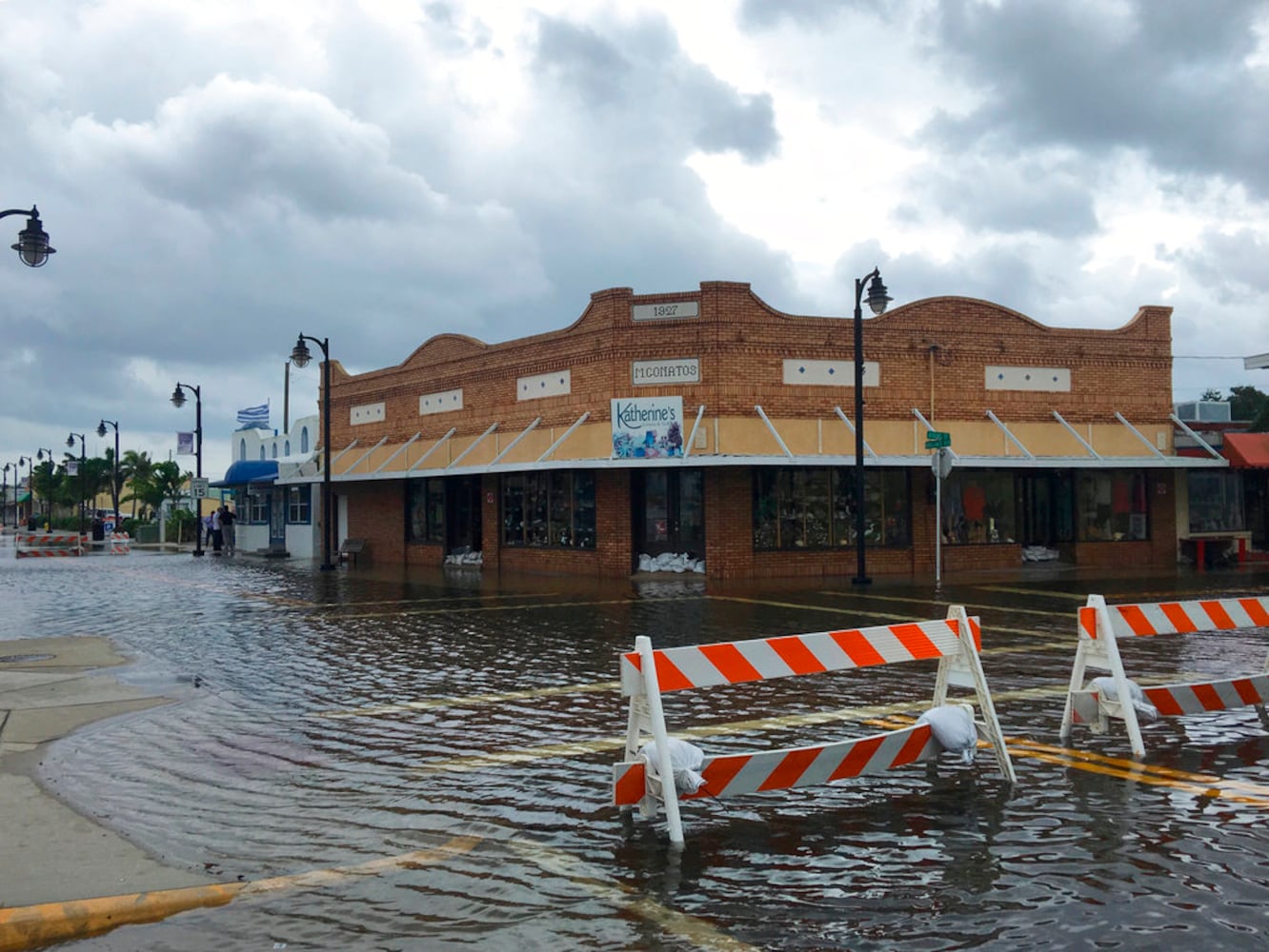 Photos: Florida Panhandle battens down for Hurricane Michael