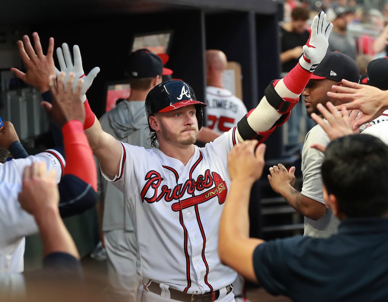 Photos: Braves open home series with Phillies