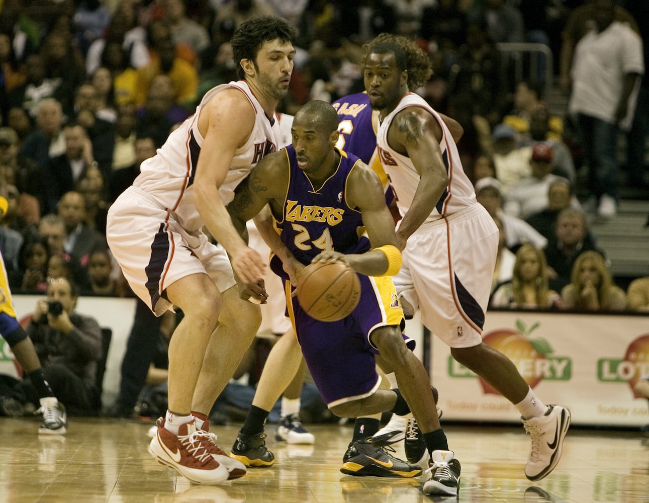 Photos: Kobe Bryant through the years against the Hawks