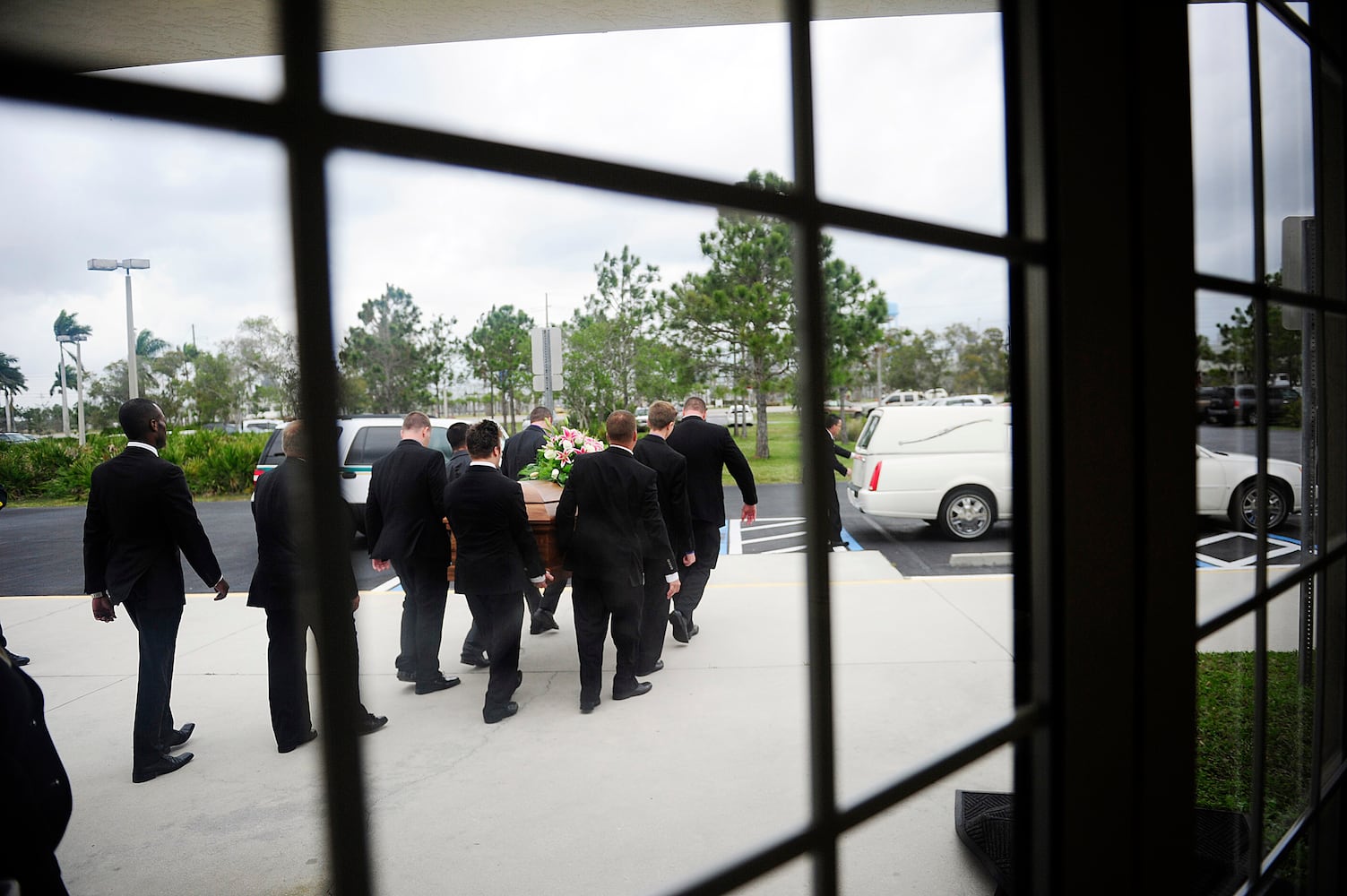 Family, friends attend Mindy McCready funeral