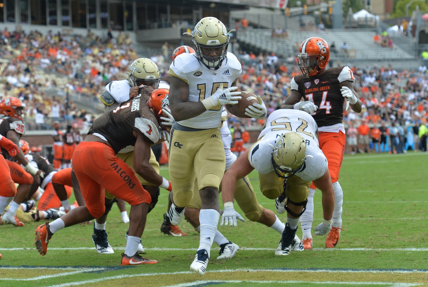 Photos: Georgia Tech piles up points in win over Bowling Green