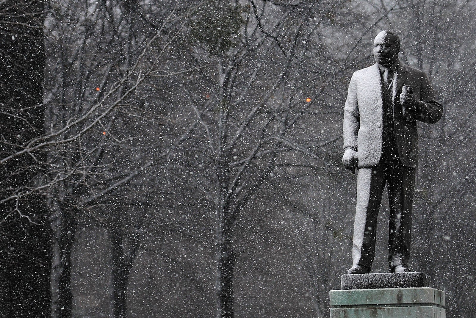 The MLK statue in Kelly Ingram Park in Birmingham, Ala. (Tamika Moore / AL.com)