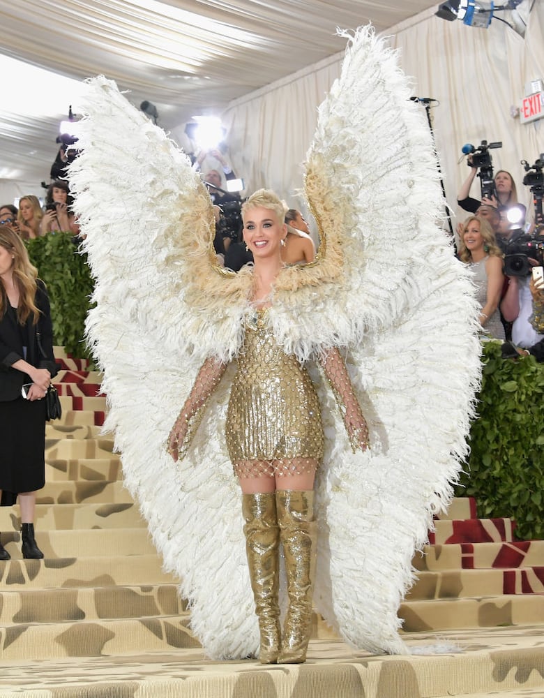 Photos: Katy Perry gets angelic at the 2018 Met Gala