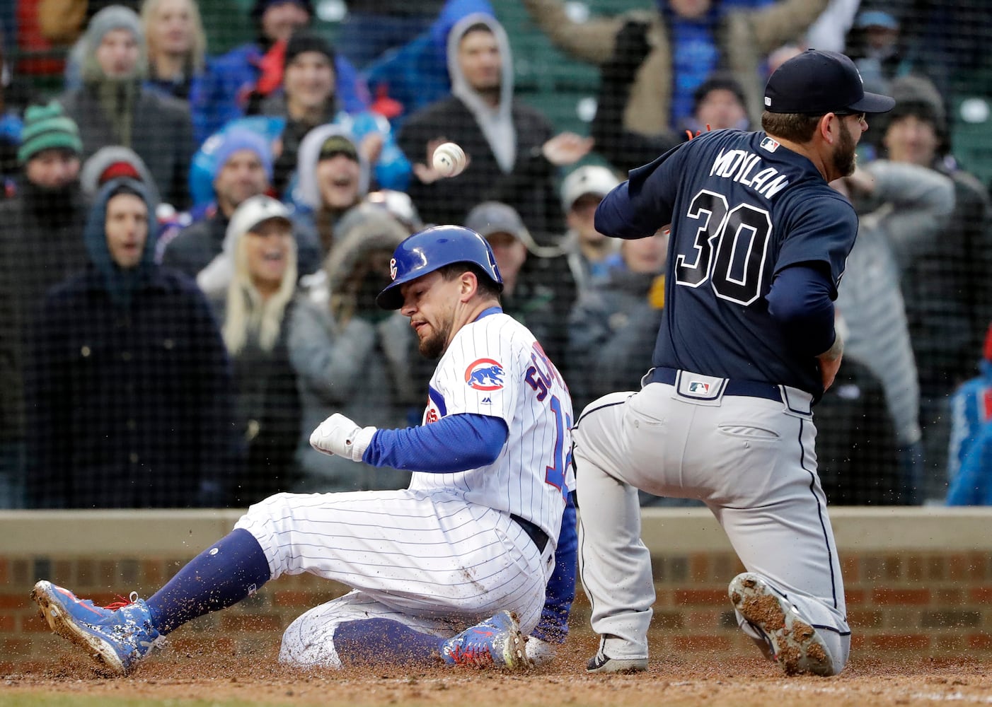 Photos: Braves blow huge lead, lose to Cubs