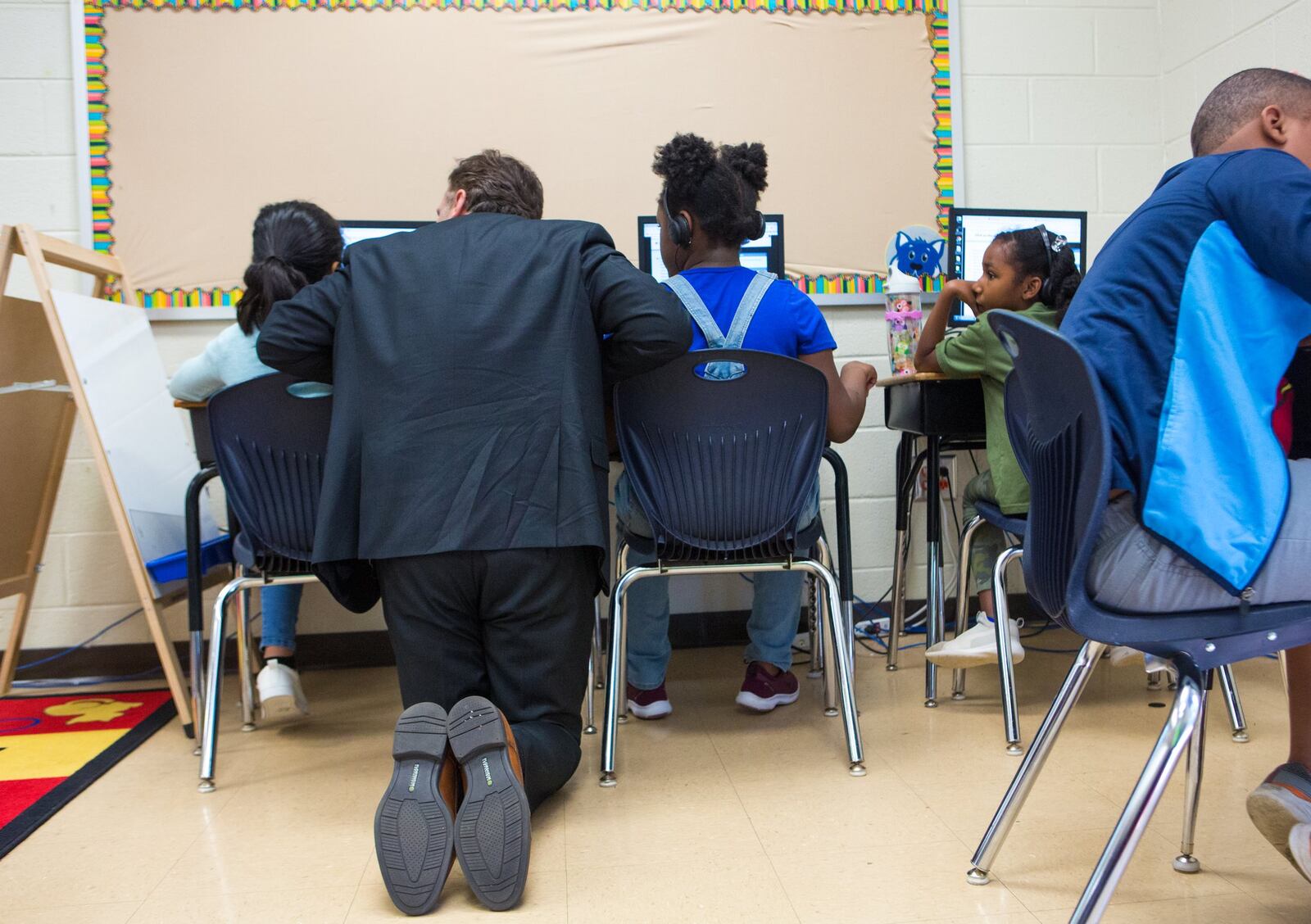 Incoming Fulton County Schools Superintendent Mike Looney interacts with students as he tours Evoline C. West Elementary School during their summer school program in Fairburn, Ga., on Thursday, June 13, 2019. Looney’s first official day on the job is Monday, June 17. Starting Monday, June 17, Looney will lead Georgia’s fourth largest school district, which has a general fund budget of more than $1 billion. CASEY SYKES FOR THE ATLANTA JOURNAL-CONSTITUTION