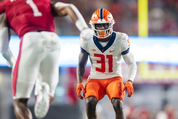 Illinois defensive back Devon Witherspoon (31) during an NCAA football game against the Indiana on Friday, Sept. 2, 2022, in West Bloomington, Ind. (AP Photo/Doug McSchooler)