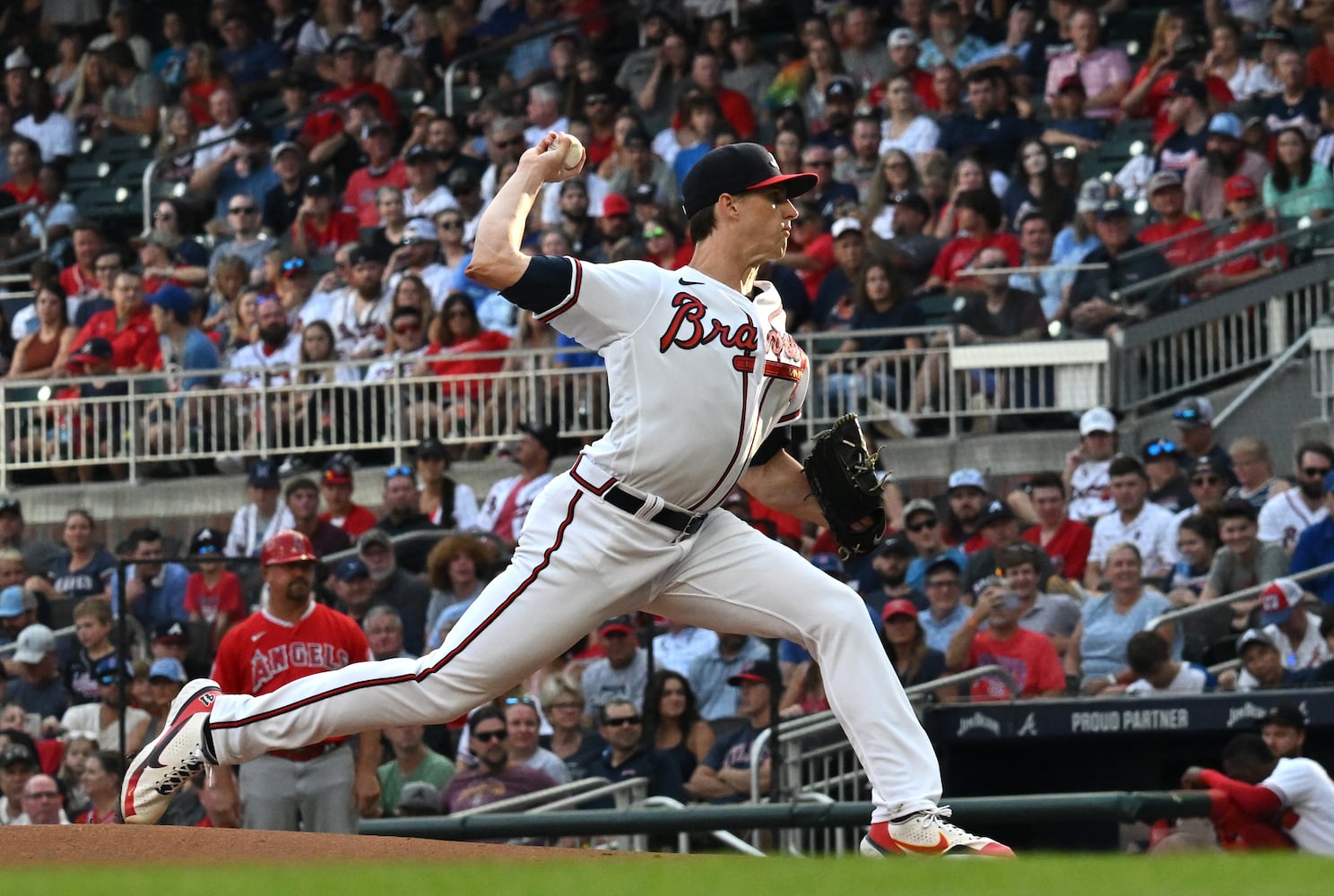 Braves-Angels Saturday photo