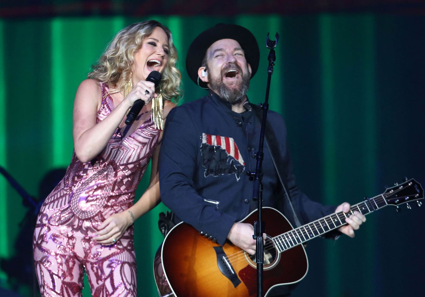 Concert photos: Sugarland comes home with first Atlanta show in five years