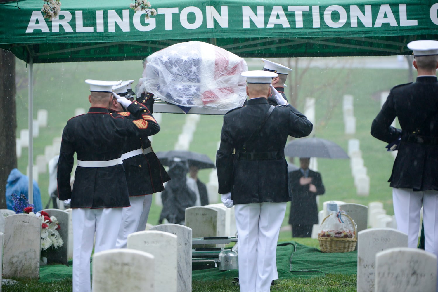 John Glenn laid to rest at Arlington National Cemetery