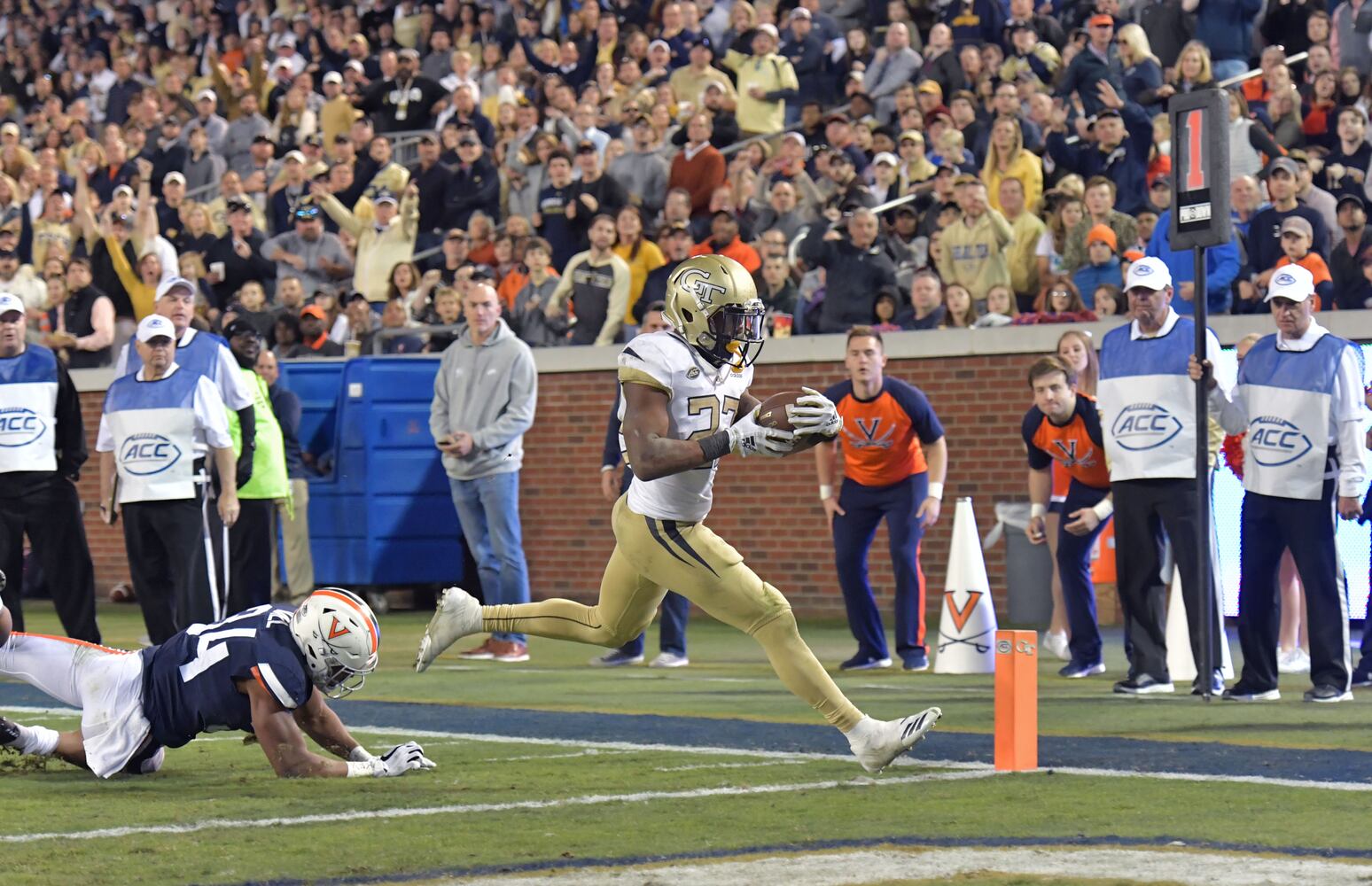 Photos: Georgia Tech edges Virginia, improves to 7-4