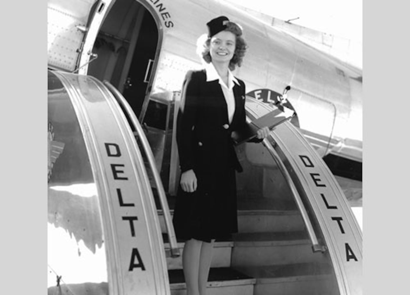 Delta uniforms through years