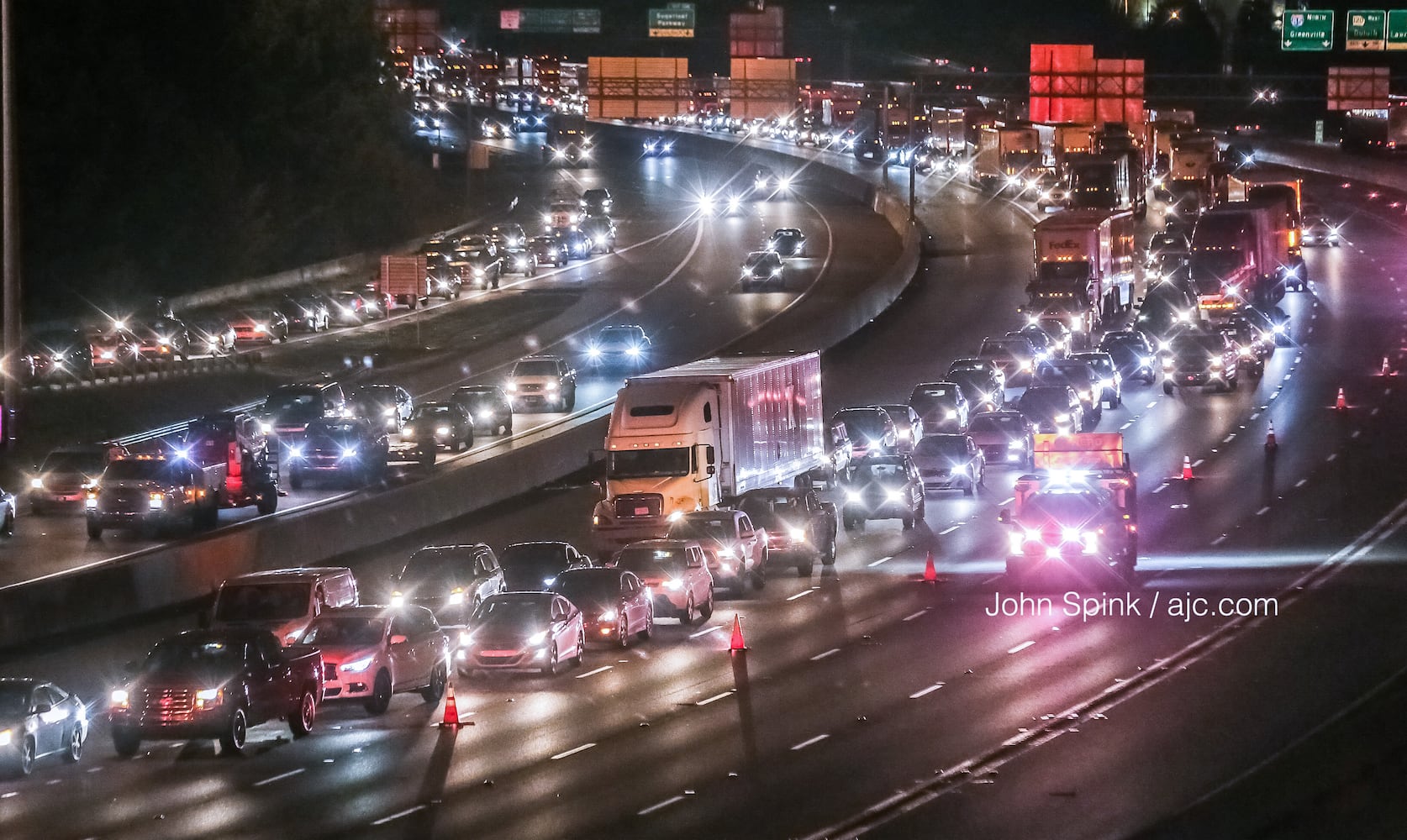 Deadly pedestrian crash on I-85 in Gwinnett County